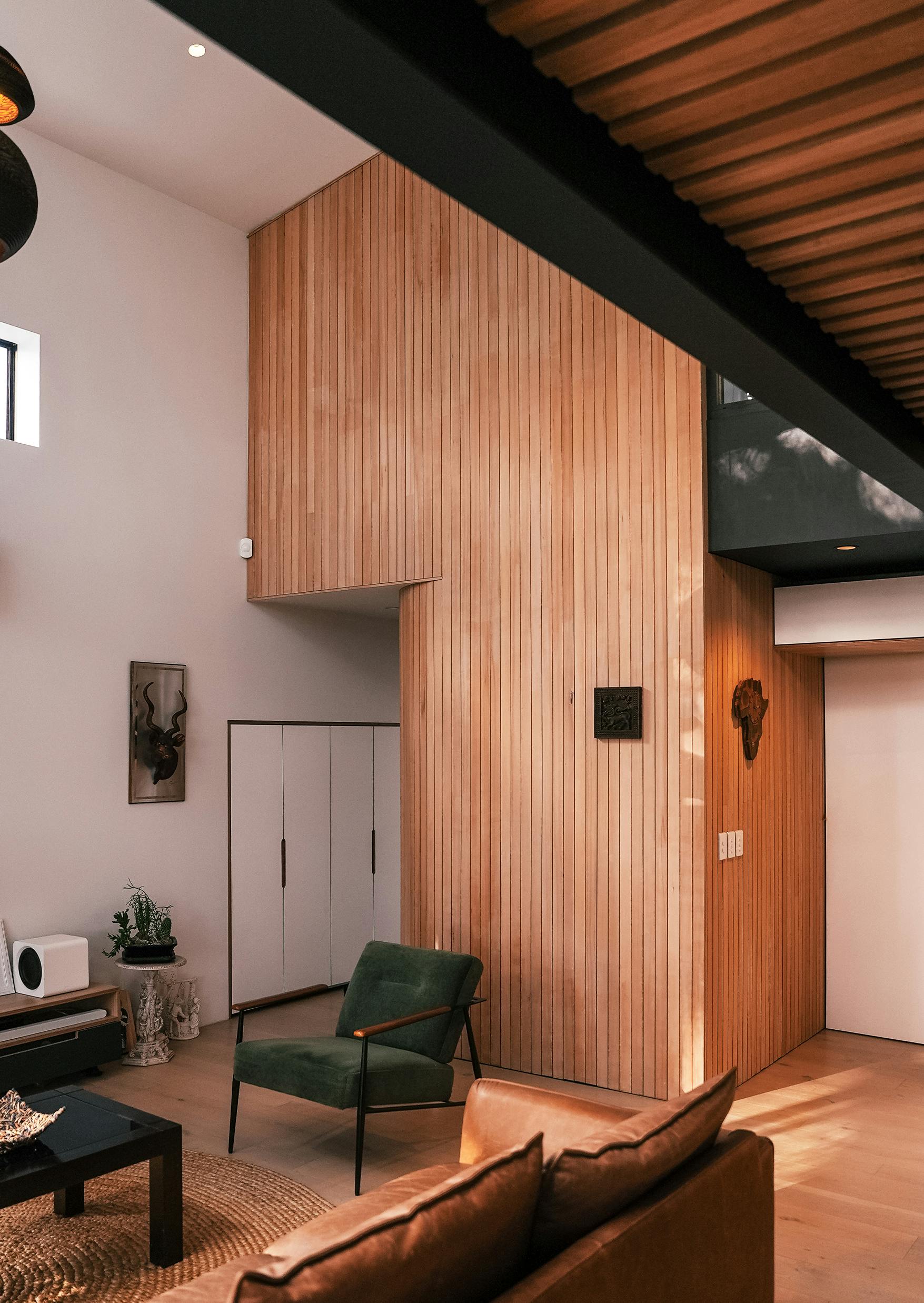 Scout House Interior Cat 6 Image 3
