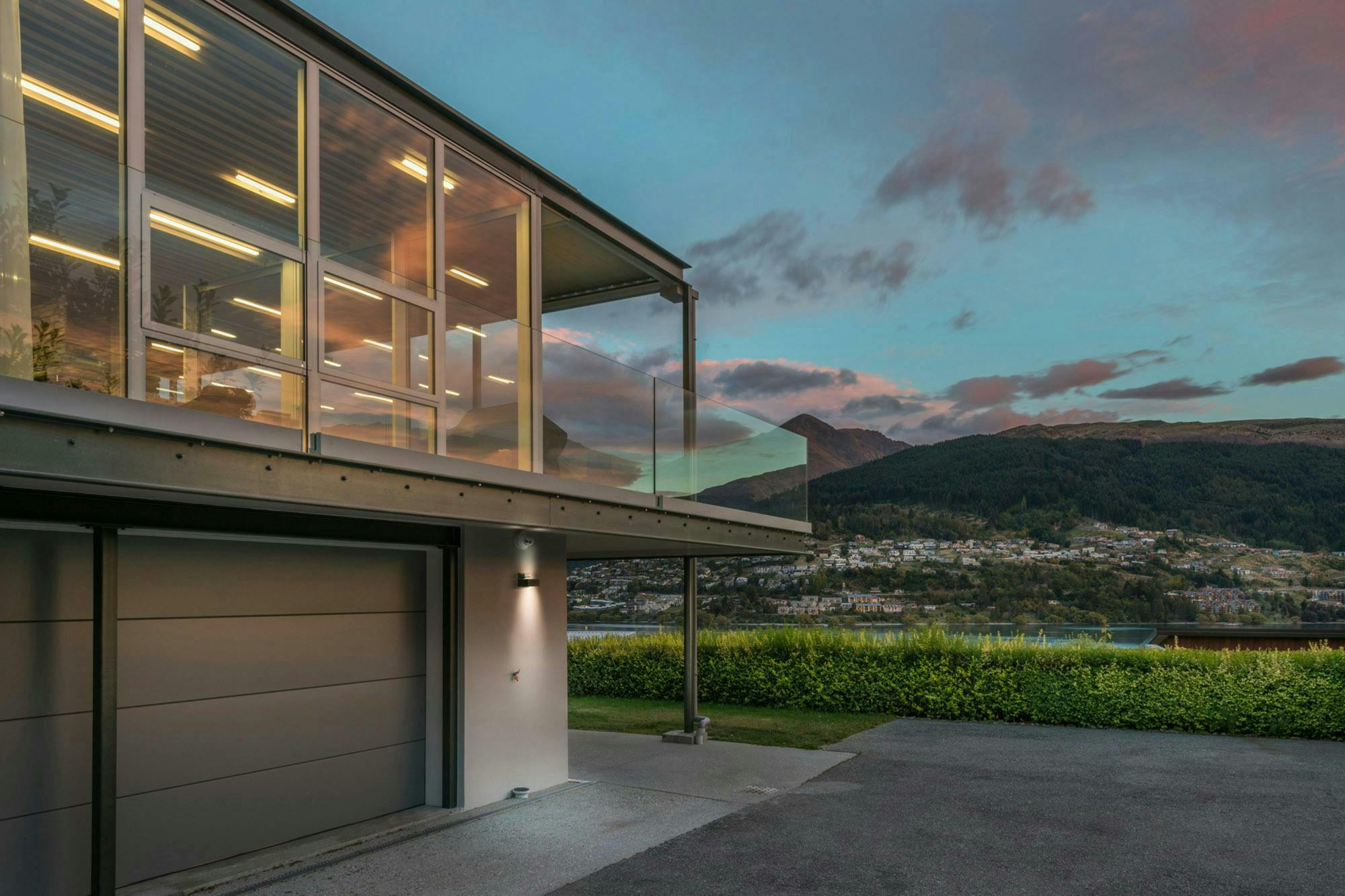 Shimmerlake Queenstown Home Construkt Architects Auckland Garage